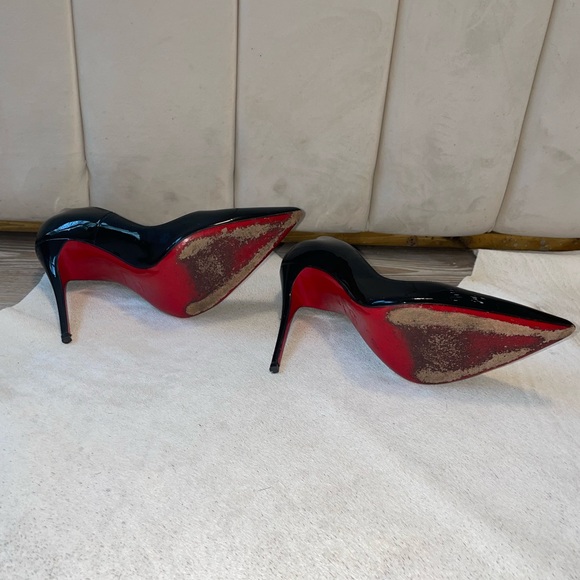 Christian Louboutin So Kate Size 9 US, Black - Picture 4 of 4
